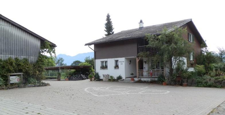 Steigmatt Bauernhof- Erlebnis Villa Montlingen Exterior photo